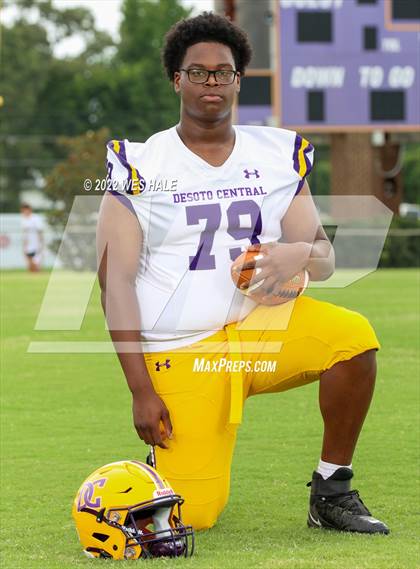 Thumbnail 1 in DeSoto Central (Team & Individuals) photogallery.