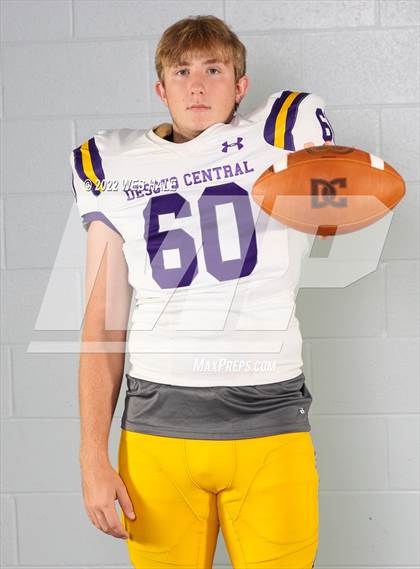 Thumbnail 2 in DeSoto Central (Team & Individuals) photogallery.