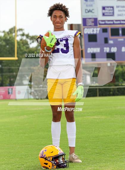 Thumbnail 1 in DeSoto Central (Team & Individuals) photogallery.