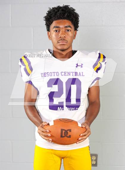 Thumbnail 3 in DeSoto Central (Team & Individuals) photogallery.