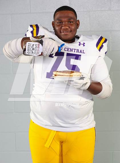 Thumbnail 2 in DeSoto Central (Team & Individuals) photogallery.