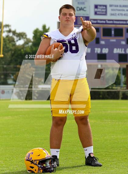 Thumbnail 2 in DeSoto Central (Team & Individuals) photogallery.