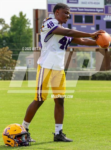 Thumbnail 3 in DeSoto Central (Team & Individuals) photogallery.