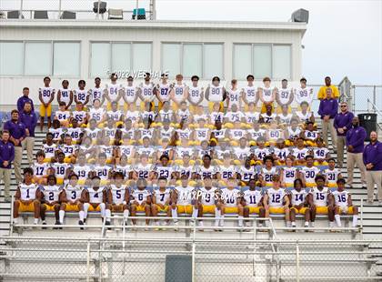 Thumbnail 1 in DeSoto Central (Team & Individuals) photogallery.