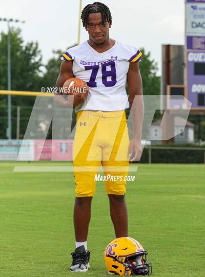 Thumbnail 3 in DeSoto Central (Team & Individuals) photogallery.