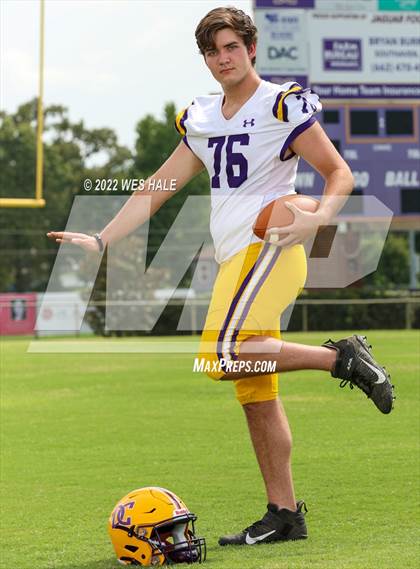 Thumbnail 3 in DeSoto Central (Team & Individuals) photogallery.