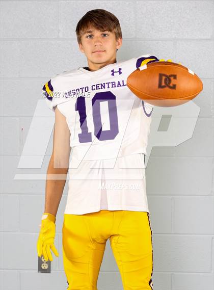 Thumbnail 1 in DeSoto Central (Team & Individuals) photogallery.