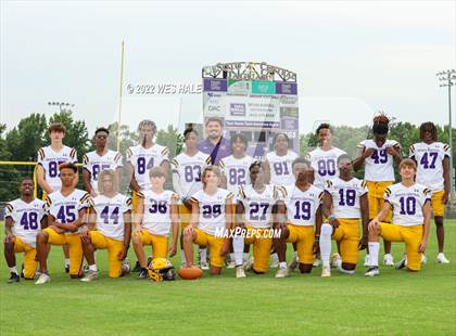 Thumbnail 2 in DeSoto Central (Team & Individuals) photogallery.