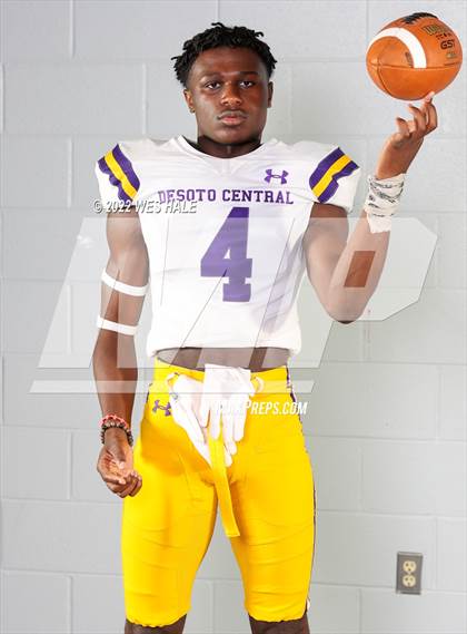 Thumbnail 3 in DeSoto Central (Team & Individuals) photogallery.