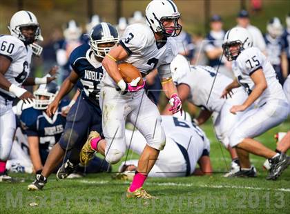 Thumbnail 3 in Noble & Greenough vs. Lawrence Academy photogallery.