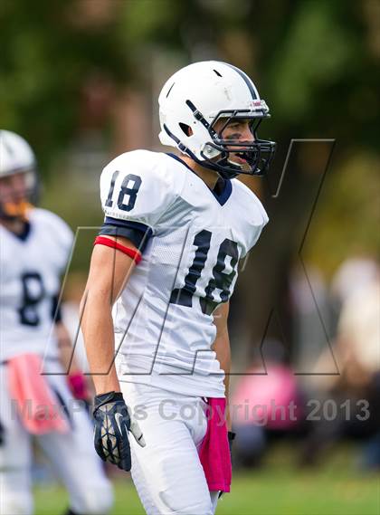 Thumbnail 2 in Noble & Greenough vs. Lawrence Academy photogallery.