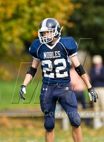 Thumbnail 2 in Noble & Greenough vs. Lawrence Academy photogallery.