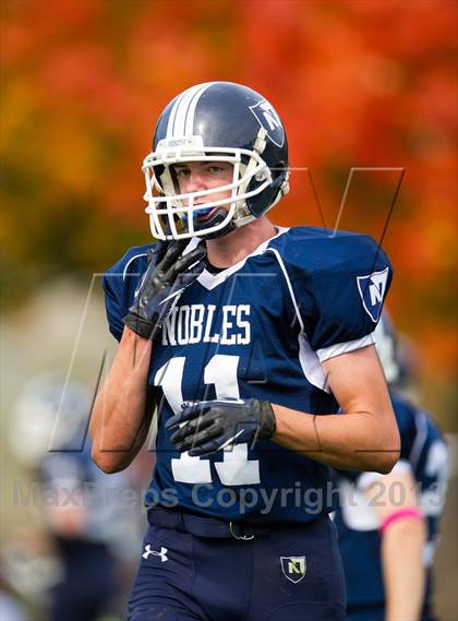 Thumbnail 2 in Noble & Greenough vs. Lawrence Academy photogallery.