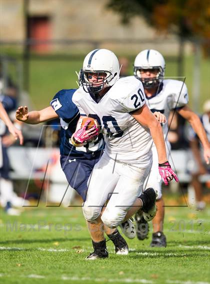 Thumbnail 3 in Noble & Greenough vs. Lawrence Academy photogallery.