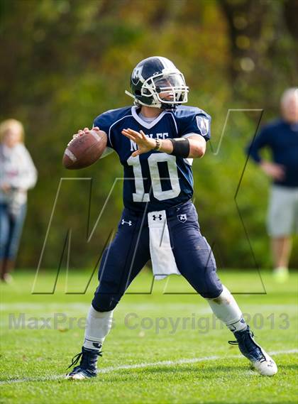 Thumbnail 2 in Noble & Greenough vs. Lawrence Academy photogallery.