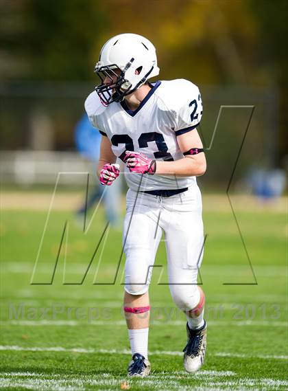 Thumbnail 2 in Noble & Greenough vs. Lawrence Academy photogallery.