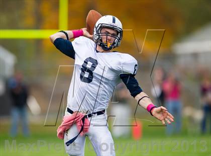 Thumbnail 2 in Noble & Greenough vs. Lawrence Academy photogallery.