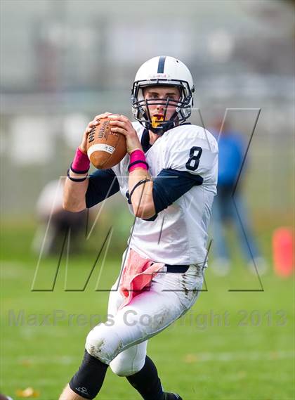 Thumbnail 2 in Noble & Greenough vs. Lawrence Academy photogallery.