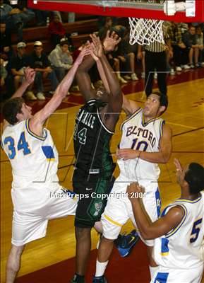 Thumbnail 2 in De La Salle vs. El Toro (Torrey Pines Classic) photogallery.