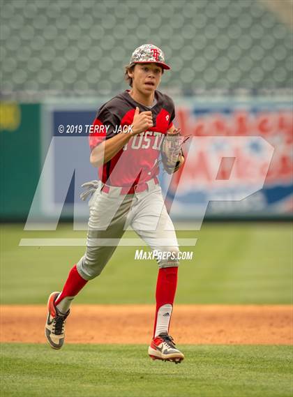 Thumbnail 3 in Tustin @ Mater Dei photogallery.