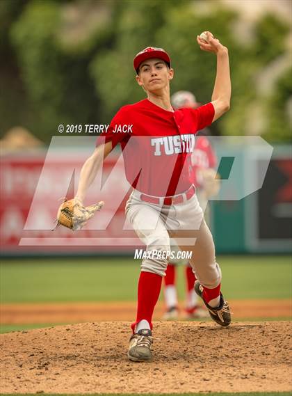 Thumbnail 2 in Tustin @ Mater Dei photogallery.
