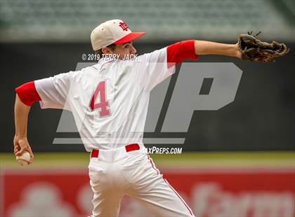 Thumbnail 1 in Tustin @ Mater Dei photogallery.