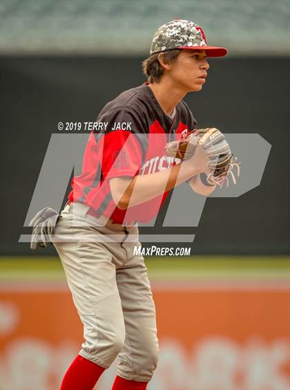 Thumbnail 2 in Tustin @ Mater Dei photogallery.