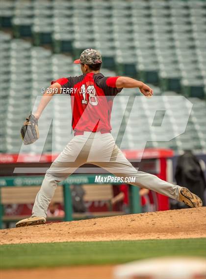 Thumbnail 3 in Tustin @ Mater Dei photogallery.