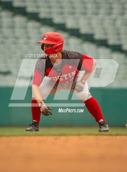 Thumbnail 1 in Tustin @ Mater Dei photogallery.