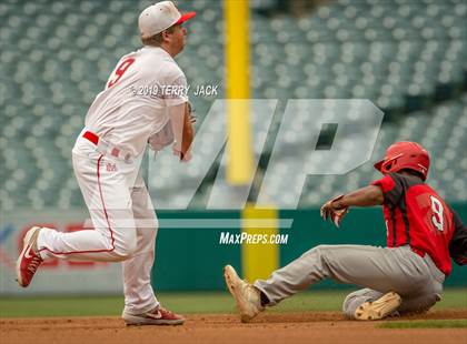 Thumbnail 1 in Tustin @ Mater Dei photogallery.