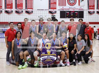 Thumbnail 1 in Mater Dei vs. Buchanan (CIF D2 State Final) photogallery.