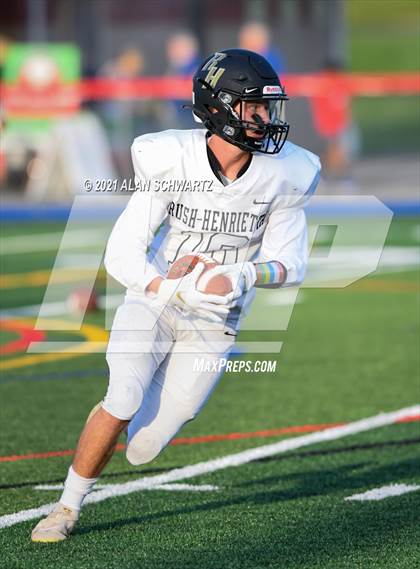 Thumbnail 2 in Rush-Henrietta @ Fairport photogallery.