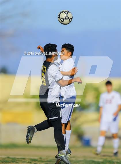 Thumbnail 1 in Taft vs King/Drew (CIF LACS Playoff) photogallery.