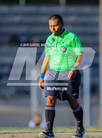 Thumbnail 2 in Taft vs King/Drew (CIF LACS Playoff) photogallery.