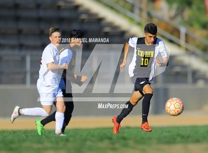 Thumbnail 1 in Taft vs King/Drew (CIF LACS Playoff) photogallery.