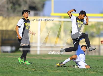 Thumbnail 3 in Taft vs King/Drew (CIF LACS Playoff) photogallery.