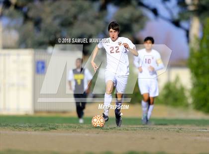 Thumbnail 1 in Taft vs King/Drew (CIF LACS Playoff) photogallery.