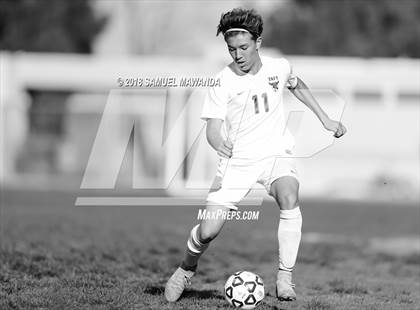 Thumbnail 1 in Taft vs King/Drew (CIF LACS Playoff) photogallery.