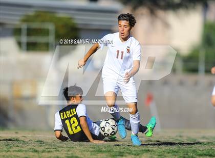 Thumbnail 3 in Taft vs King/Drew (CIF LACS Playoff) photogallery.