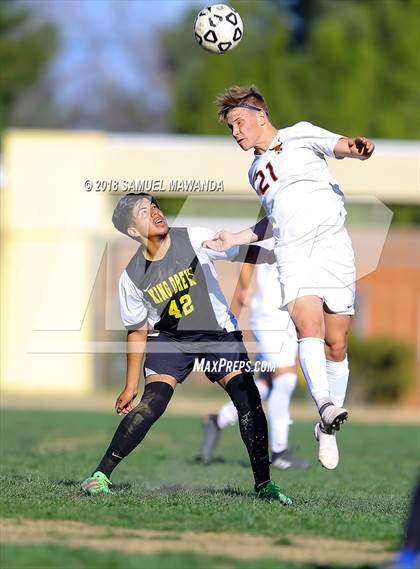 Thumbnail 1 in Taft vs King/Drew (CIF LACS Playoff) photogallery.