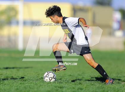 Thumbnail 3 in Taft vs King/Drew (CIF LACS Playoff) photogallery.