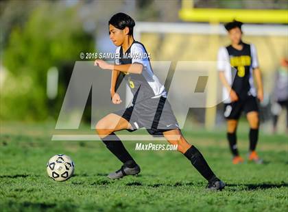 Thumbnail 1 in Taft vs King/Drew (CIF LACS Playoff) photogallery.