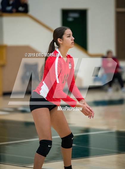 Thumbnail 2 in San Joaquin Memorial vs Hanford (Patriot Varsity Tournament) photogallery.