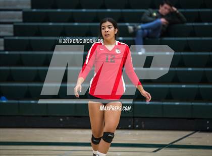 Thumbnail 3 in San Joaquin Memorial vs Hanford (Patriot Varsity Tournament) photogallery.