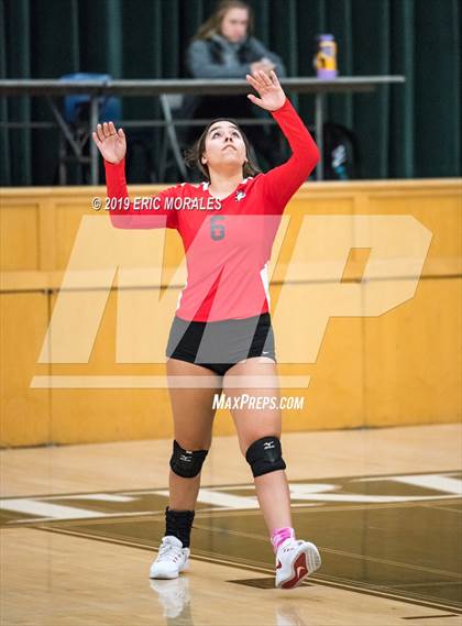 Thumbnail 3 in San Joaquin Memorial vs Hanford (Patriot Varsity Tournament) photogallery.