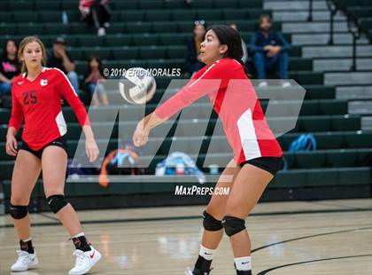 Thumbnail 2 in San Joaquin Memorial vs Hanford (Patriot Varsity Tournament) photogallery.