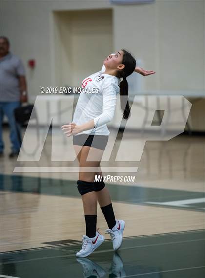 Thumbnail 1 in San Joaquin Memorial vs Hanford (Patriot Varsity Tournament) photogallery.