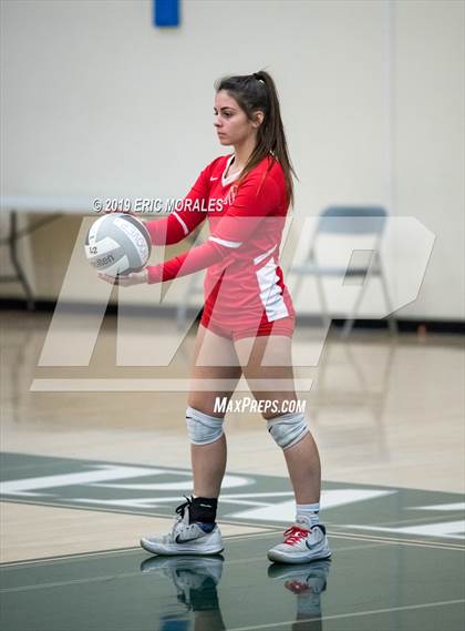 Thumbnail 3 in San Joaquin Memorial vs Hanford (Patriot Varsity Tournament) photogallery.