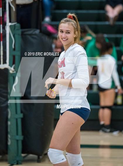 Thumbnail 1 in San Joaquin Memorial vs Hanford (Patriot Varsity Tournament) photogallery.