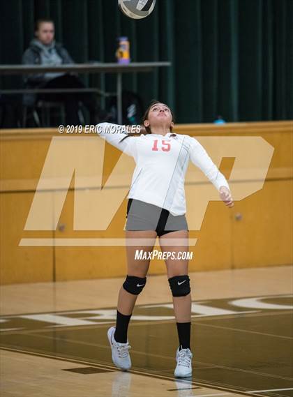 Thumbnail 3 in San Joaquin Memorial vs Hanford (Patriot Varsity Tournament) photogallery.